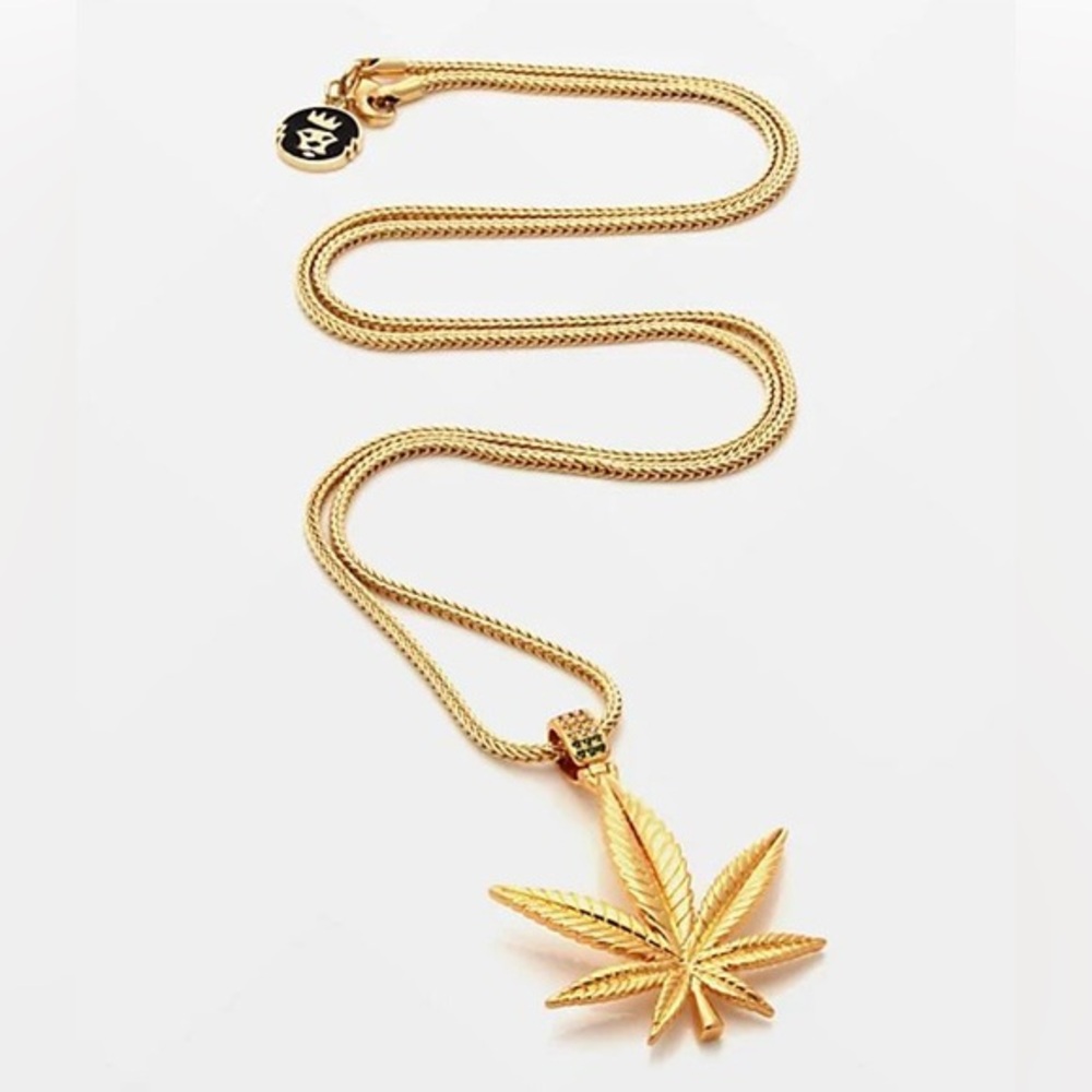King Ice X Snoop Dogg Jungle Julz Weed Leaf Gold Necklace